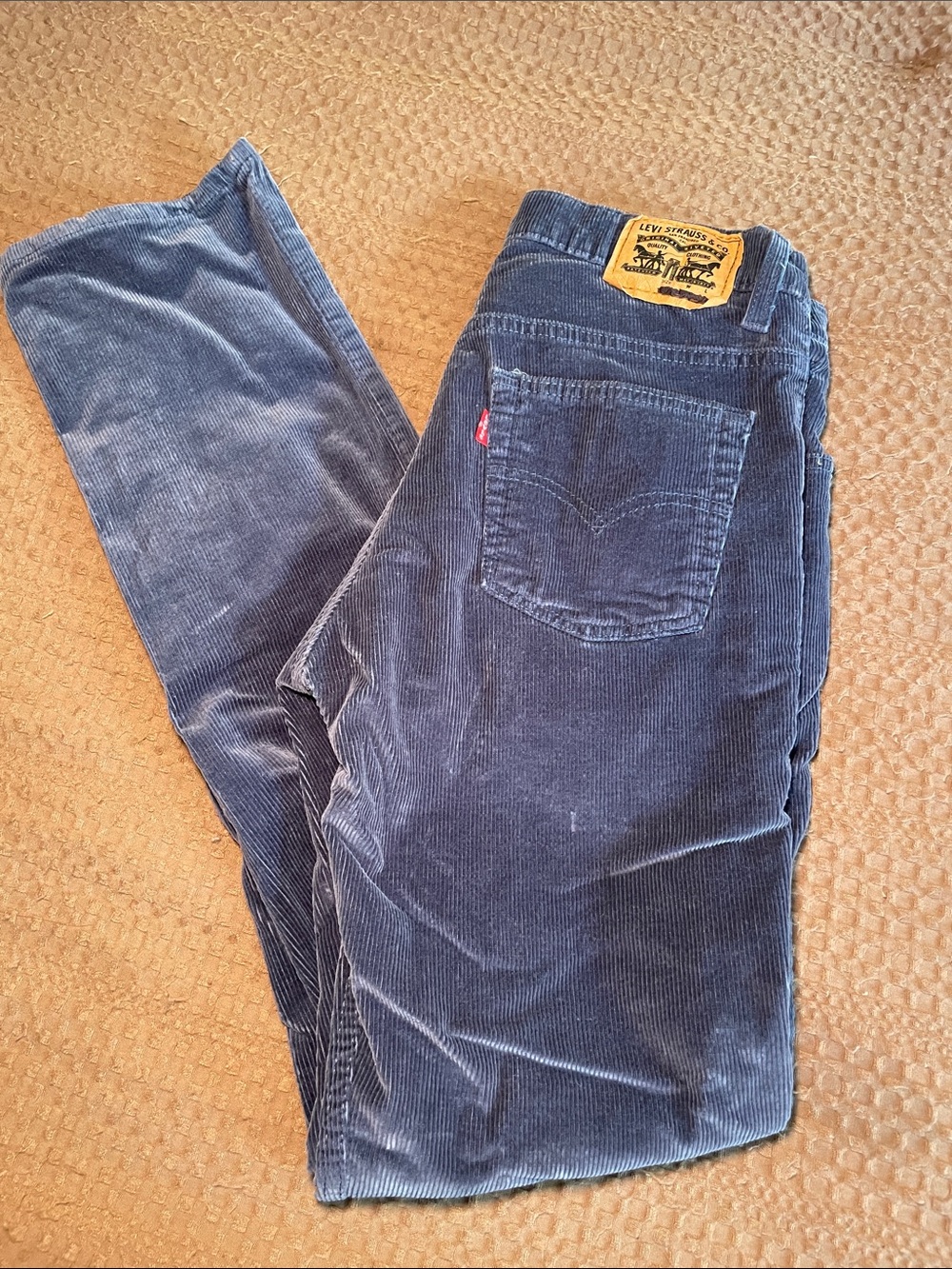 Levi's women’s Straight Corduroy Jeans in Dark Blue